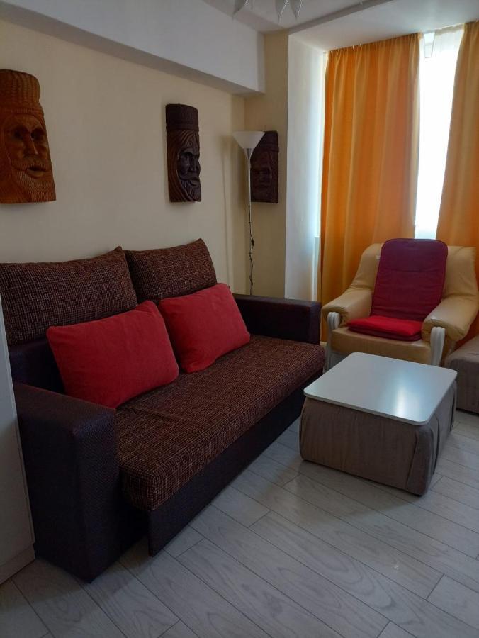 קלוז'-נאפוקה Two Bedroom Apartment Farmec מראה חיצוני תמונה