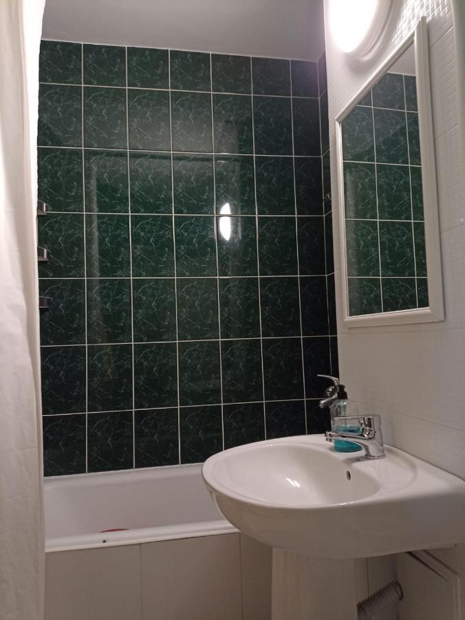 קלוז'-נאפוקה Two Bedroom Apartment Farmec מראה חיצוני תמונה